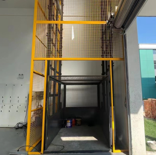 福州导轨式升降机助力物流园破解运输难题